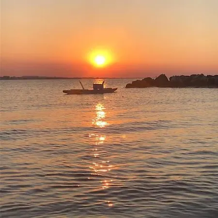 Casa La Mo' Moderno Bilocale In Zona Tranquilla