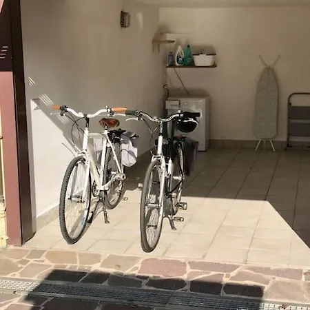 Casa La Mo' Moderno Bilocale In Zona Tranquilla *